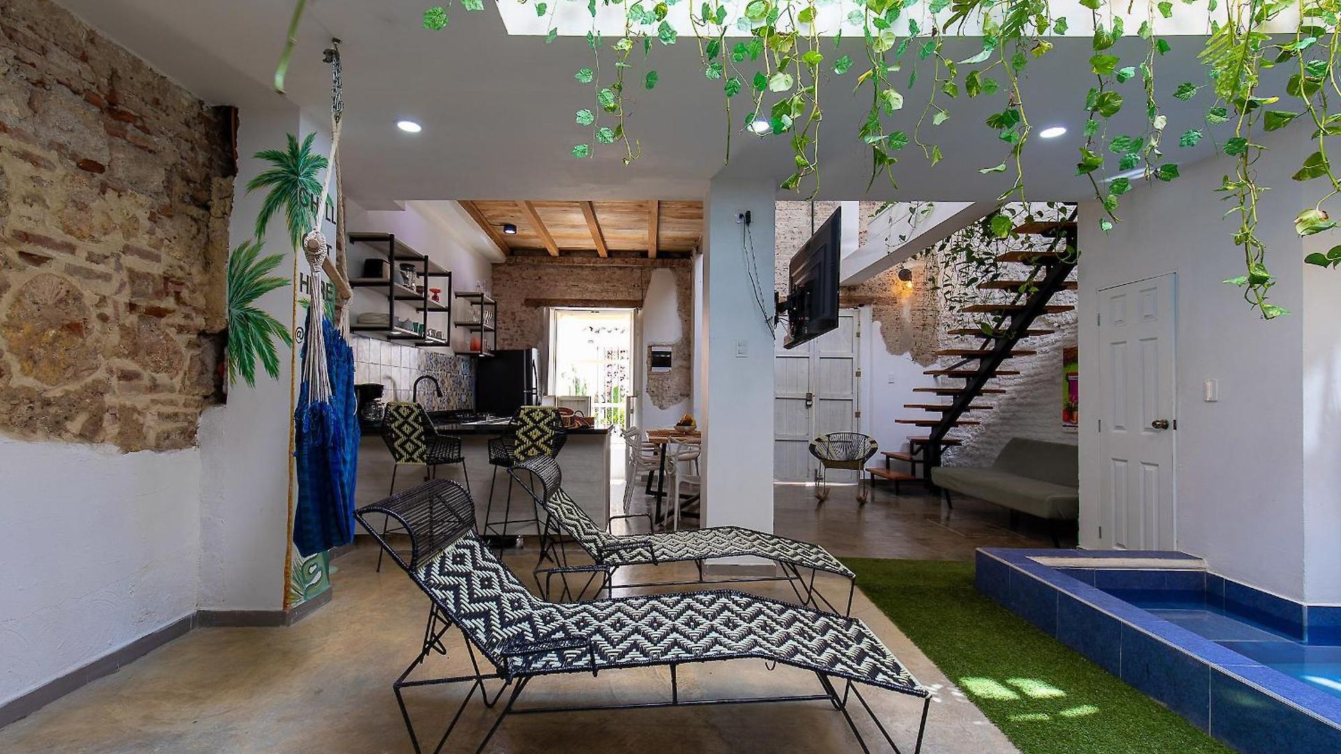 House With Private Pool & Rooftop Сasa de vacaciones Cartagena