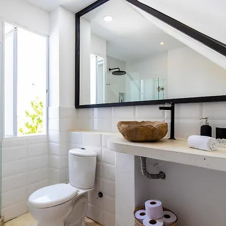 House With Private Pool & Rooftop Cartagena