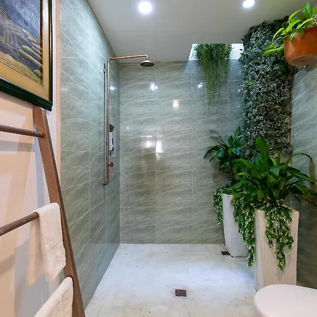 House With Private Pool & Rooftop Сasa de vacaciones